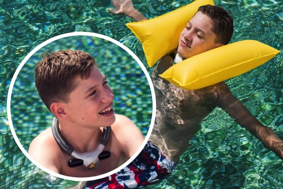 Life saving equipment，Outdoor sports，Life saving collar，Swimming，gasbag，