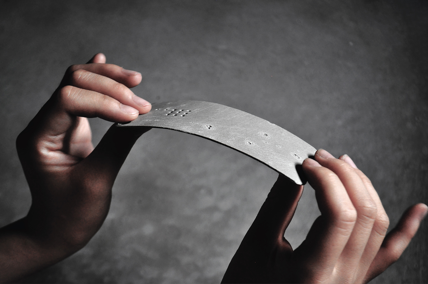 Moon，cement，Mobile phone shell，industrial design，Force grid，