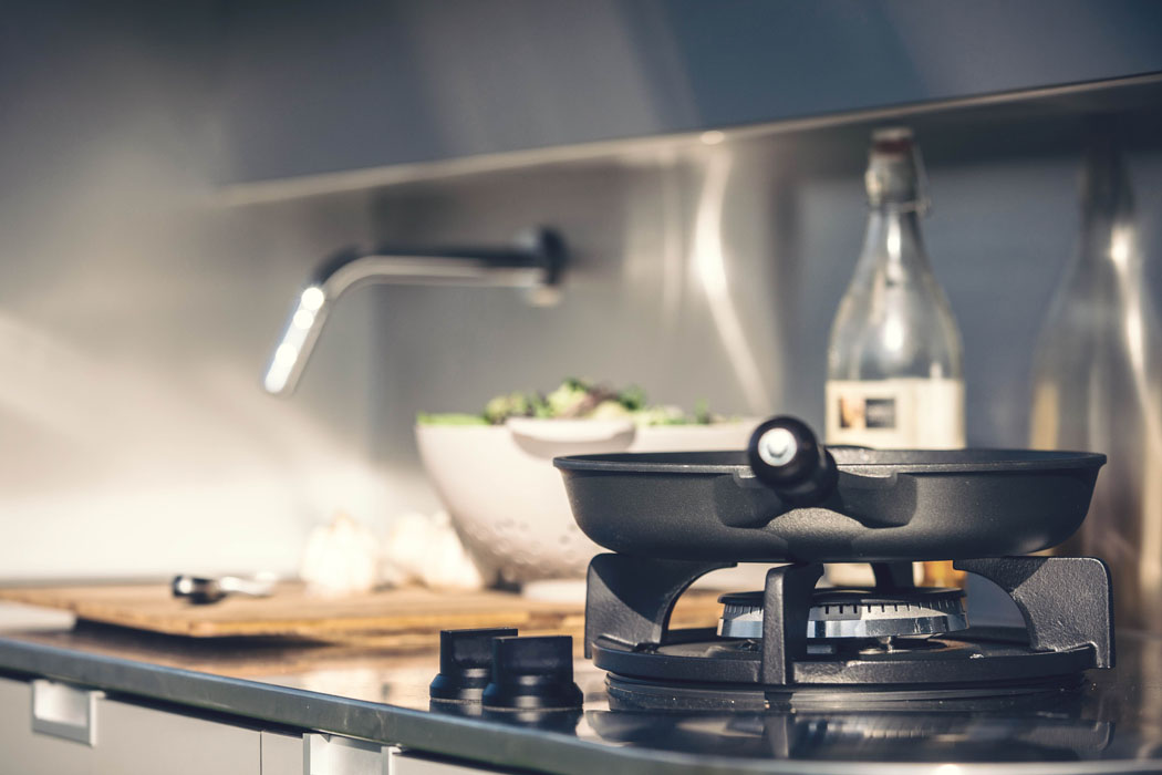 Lume Traveler，Touring car，vehicle，automobile，