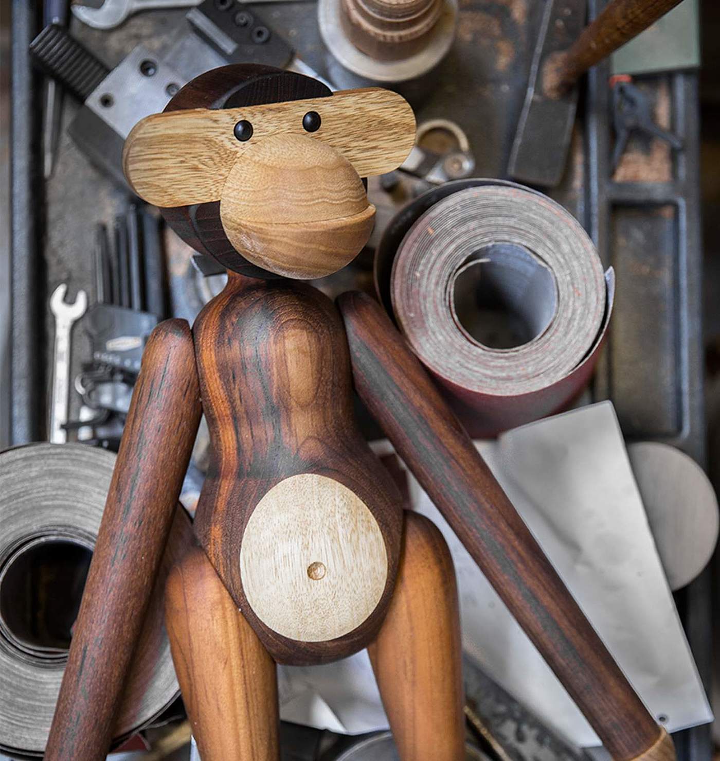 Home Furnishing，Ornaments，Wooden ，monkey，