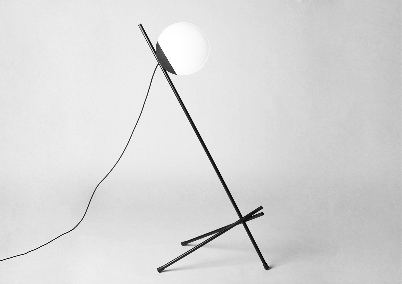 Lightness，unique，leela，Floor lamp，lamps and lanterns，industrial design，