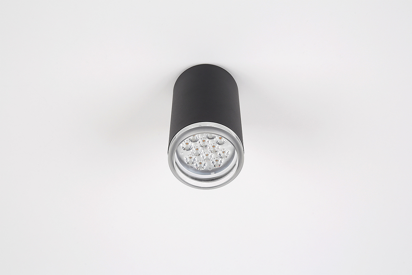 The Conduit，modularization，fashion，Lamp design，industrial design，Convenient installation，