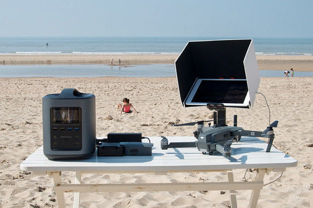 portable source，General image，outdoor activities，high-capacity，Solar charging，