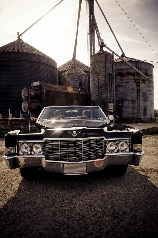 Retro style，vehicle，Automobile design，