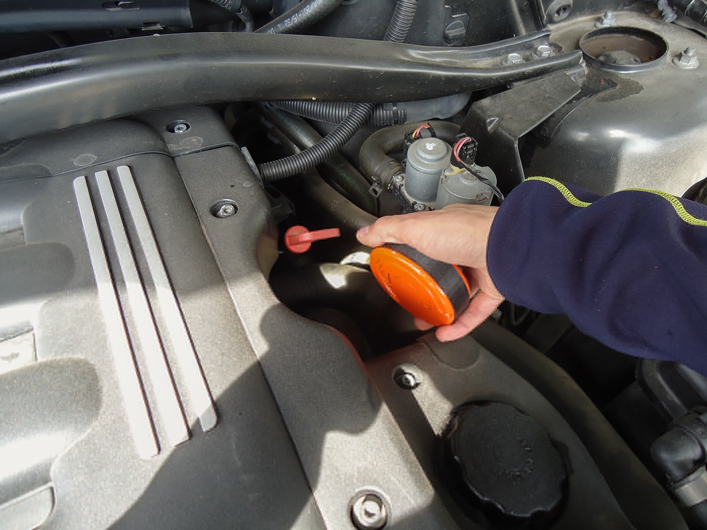 Vehicle maintenance tools，Tape measure，floodlight，General image，industrial design，