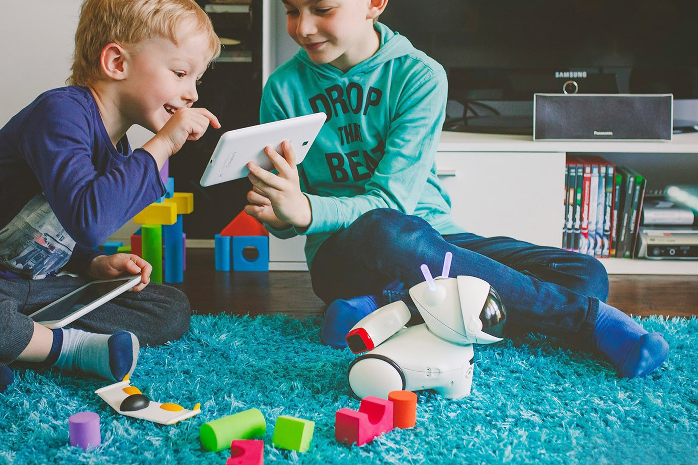 programming，robot，Tell a story，children，General image，