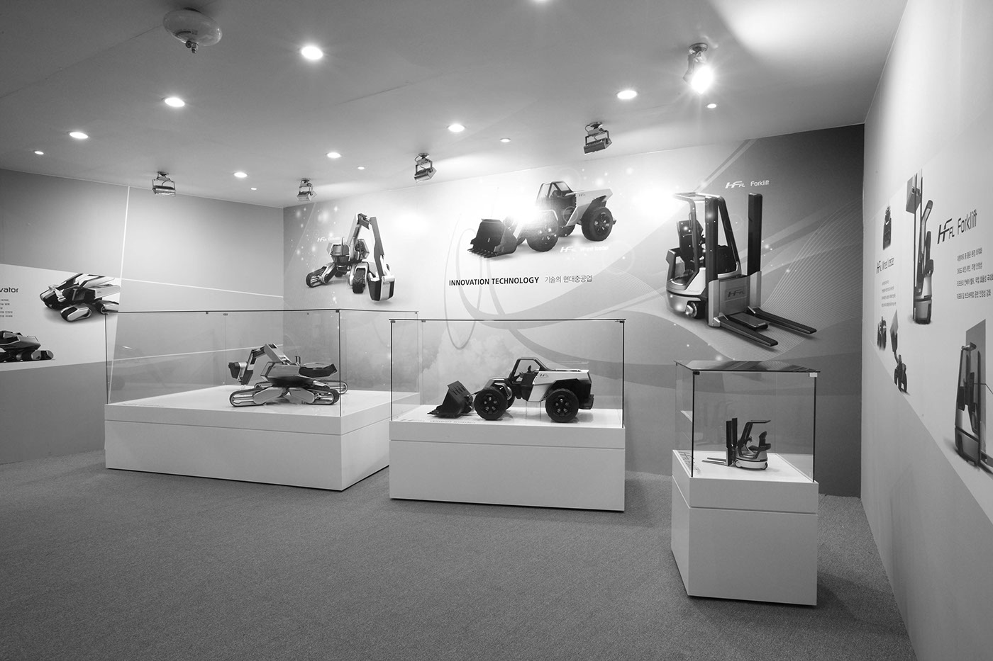 hyundai，Modern excavator，industrial design，power，efficiency，General image，