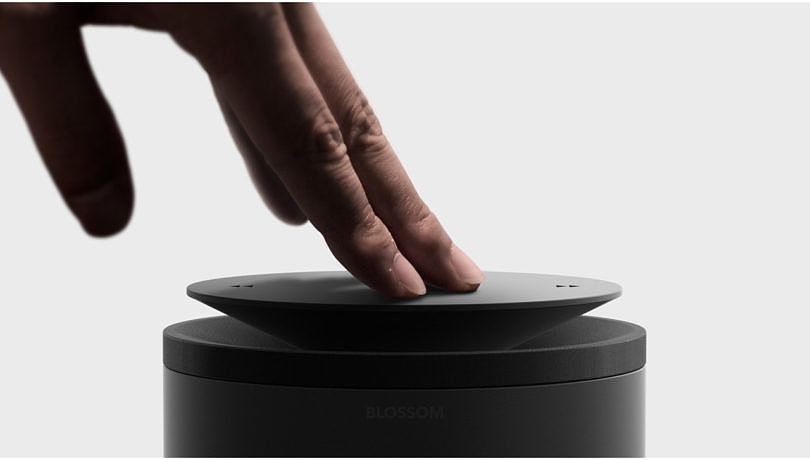 loudspeaker box，touch，Bluetooth，Digital，General image，