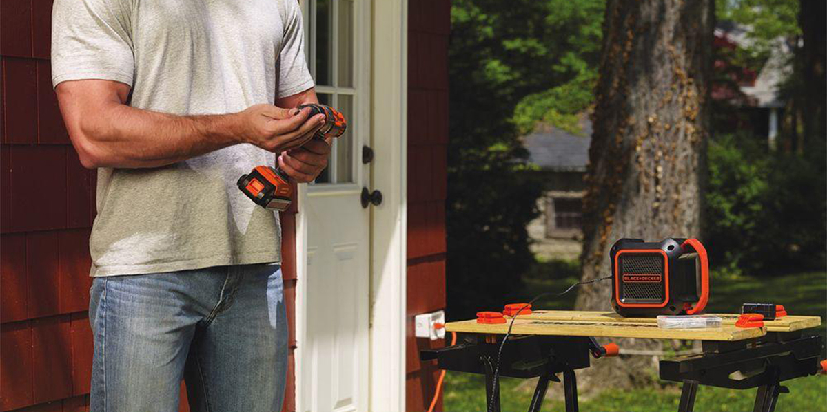 strong，durable，black，decker，Bluetooth Speaker ，industrial design，