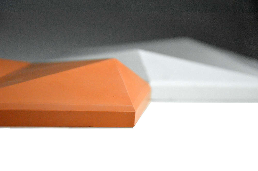 Several degrees of gray，21°c，