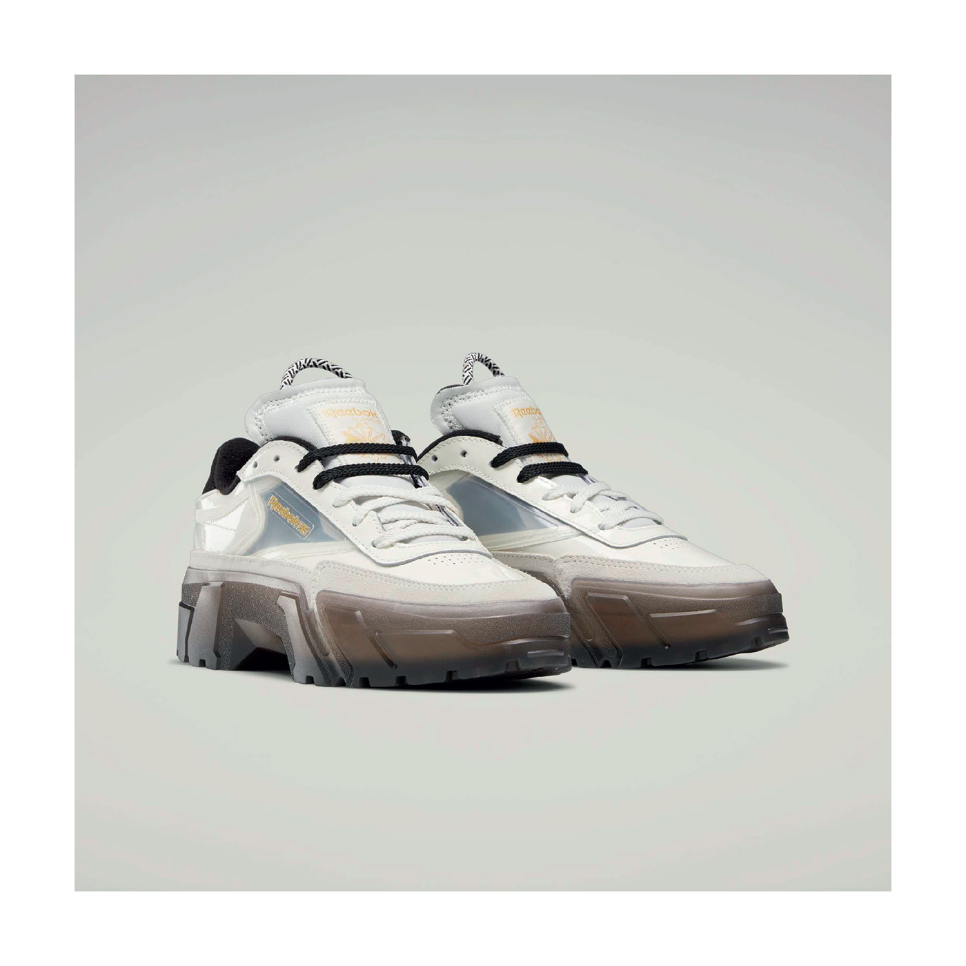 fashion，footwear，sneakers，Hand drawn，Cardi B Club C，