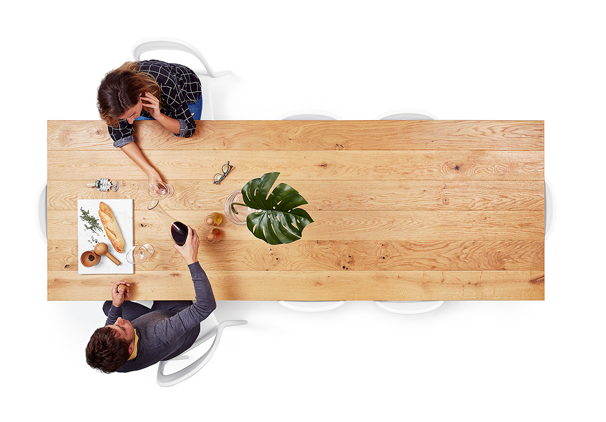 pretty，oak，solid wood，furniture design ，Table，industrial design，