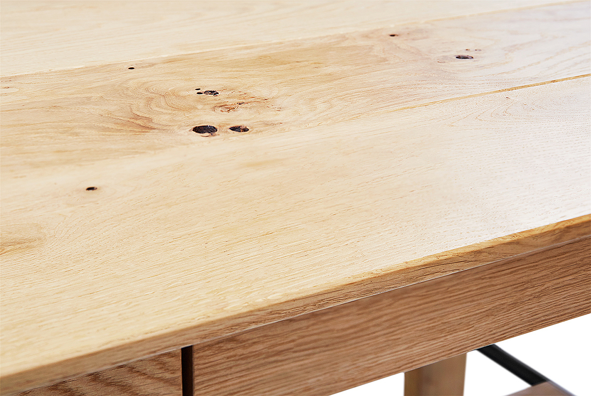 pretty，oak，solid wood，furniture design ，Table，industrial design，