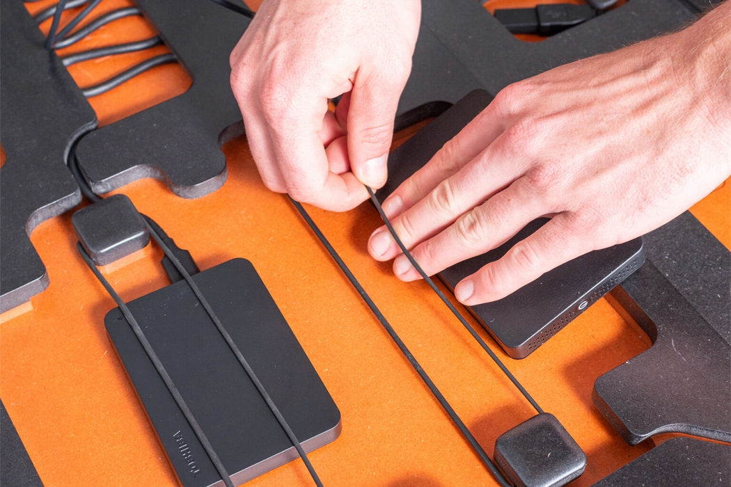 desk，wiring，Circuit，