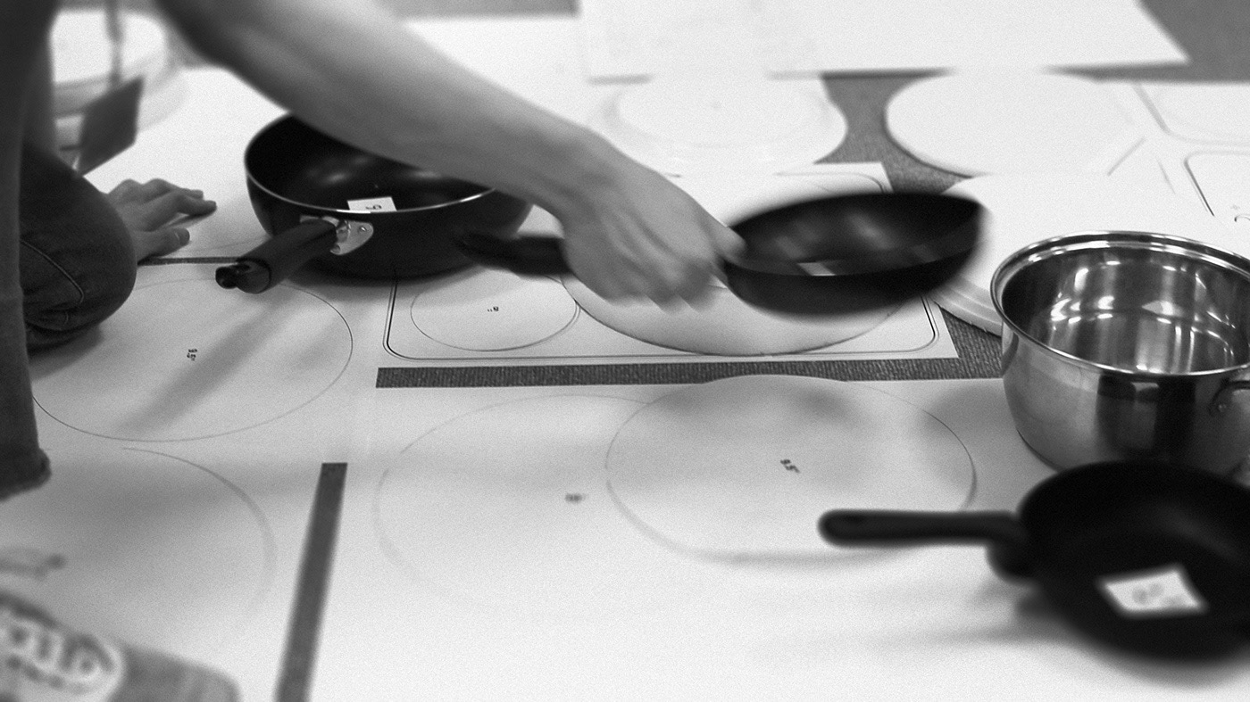 Electromagnetic furnace，cooker，heating，space，