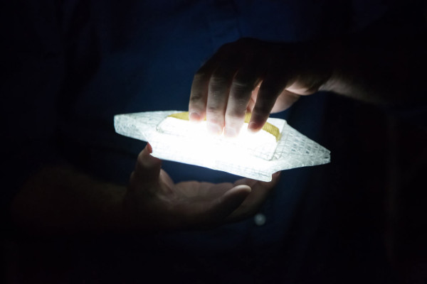 Folding type，Solar power supply，led，emergency lamp，General image，