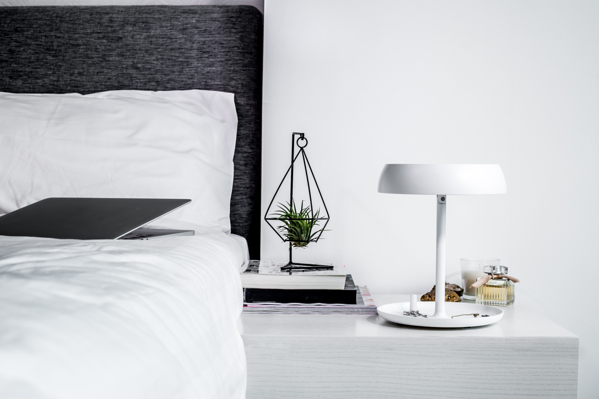 General image，Magic mirror，intelligence，multi-function，Soft light，