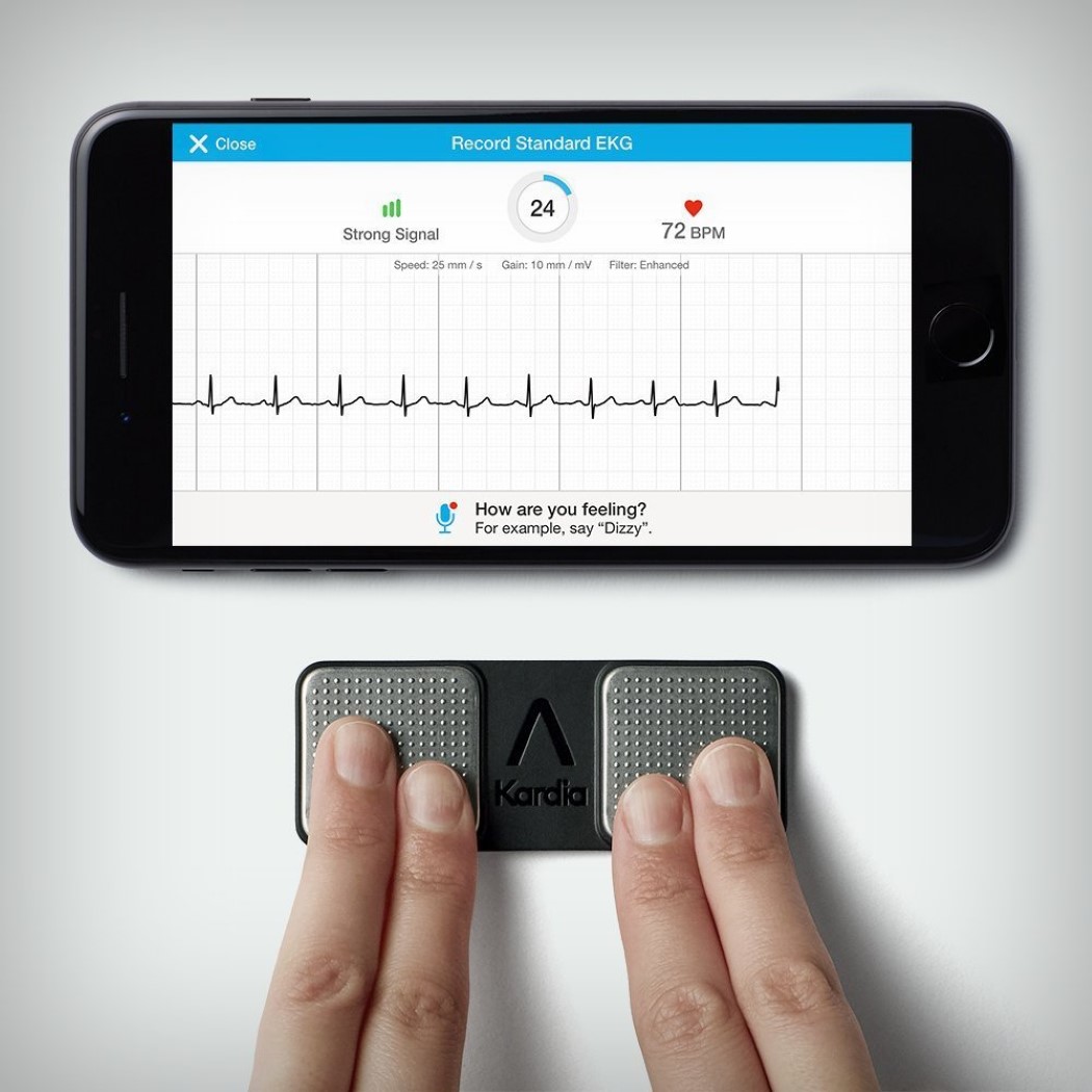 Mobile electrocardiograph，General image，medical care，industrial design，heartbeat，