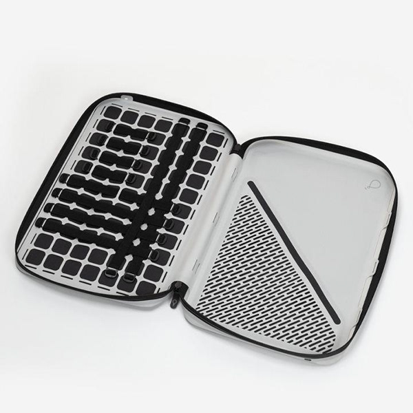 File & Fog，Receive，fashion，travel，knapsack，