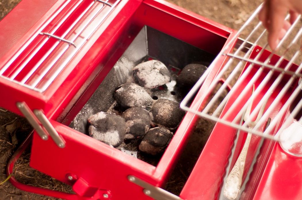 barbecue，hold-all，fold，