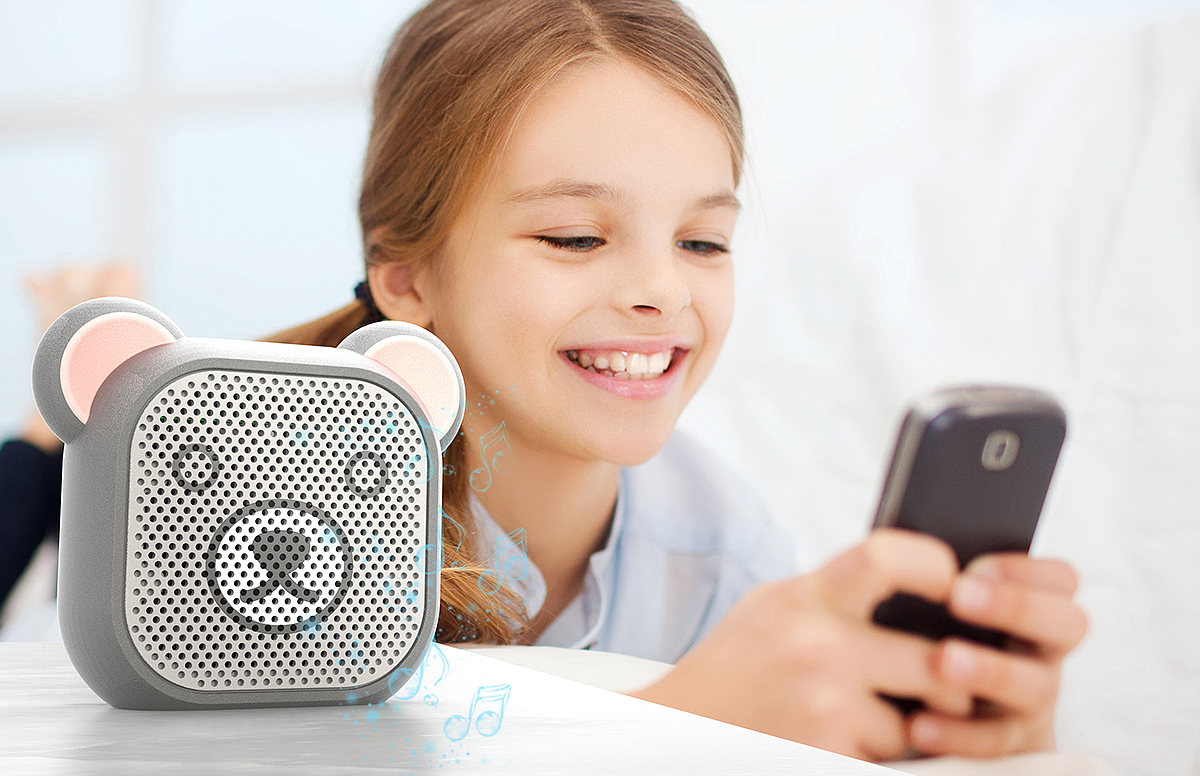 lovely，Children's products，Portable Bluetooth speaker，General image，industrial design，