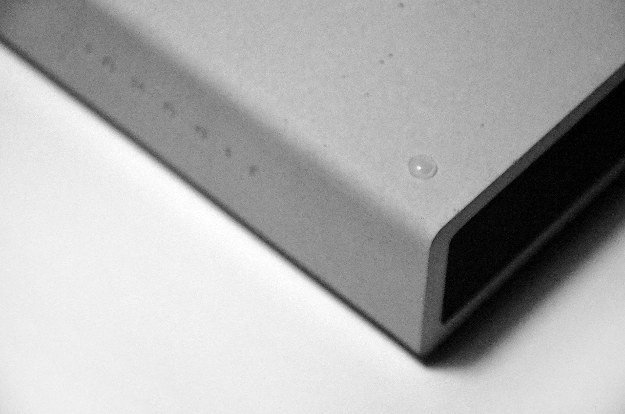 21°c，tissue box，Several degrees of gray，