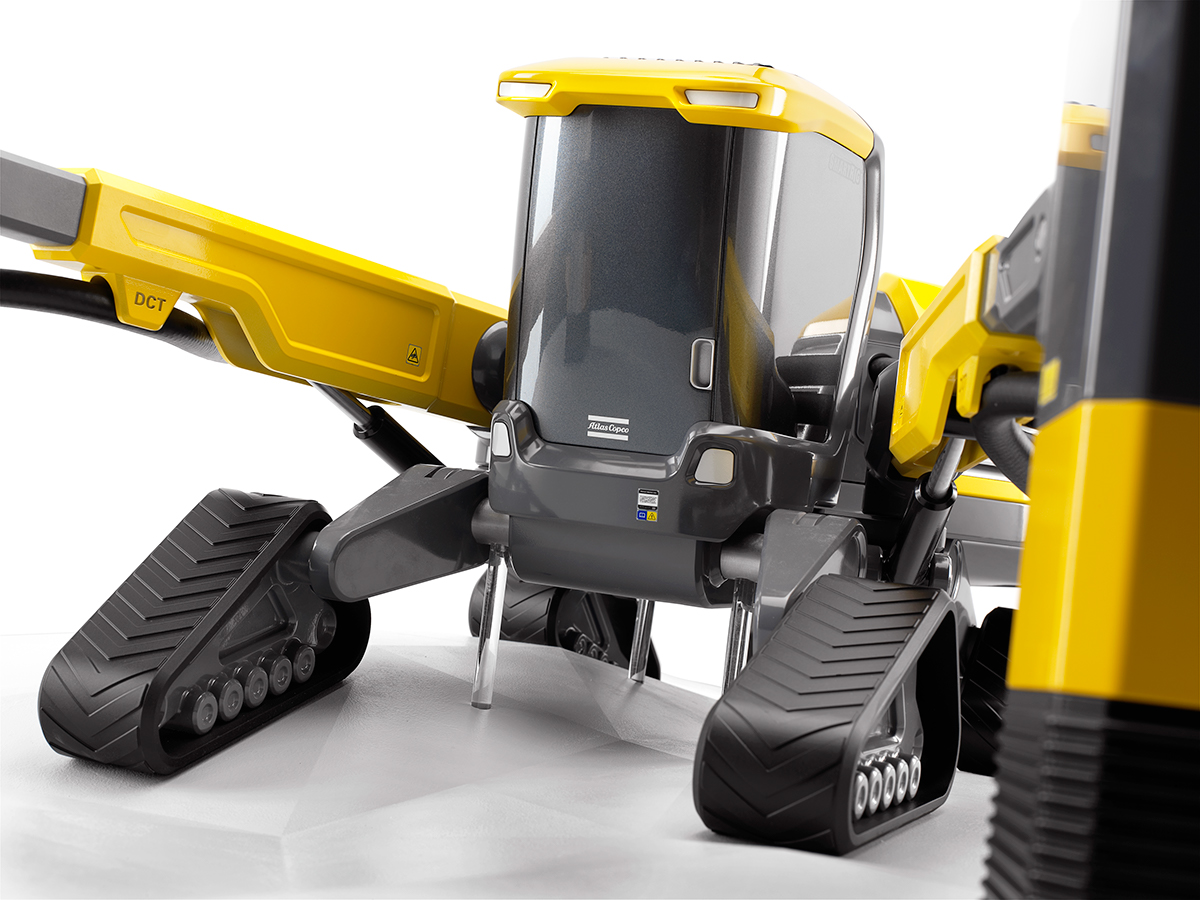 Rock drilling machine，Sweden，Large mechanical equipment，the World Expo，