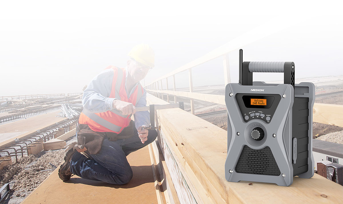 Outdoor radio，Big man，Site equipment，Digital broadcasting，