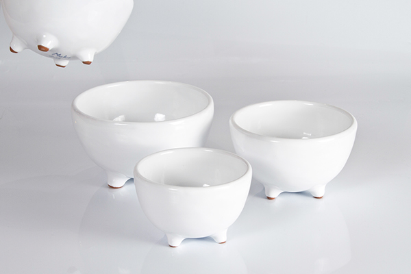 window，Ceramic container，Handicraft works，breast，milk，