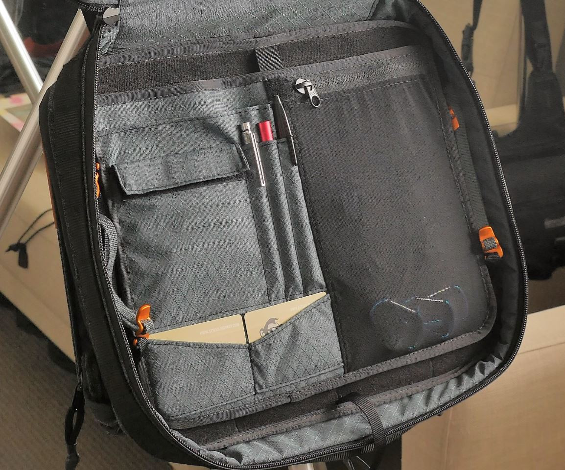 pretty，knapsack，handbag，batch production，Luggage design，