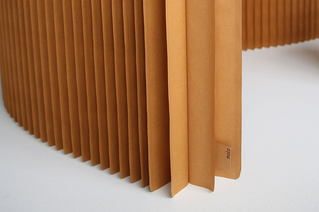 partition，fold，wooden ，