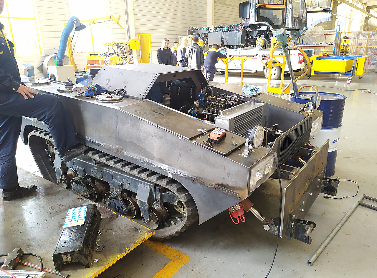 industrial design，product design，Crawler type，Appearance design，Machine design，Coating design，multi-function，Driverless，