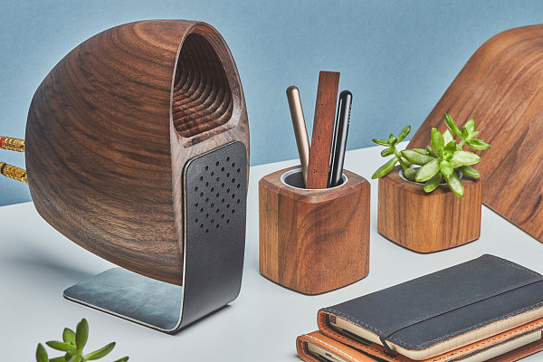 woodiness，loudspeaker box，decorate，tone quality，coarse，