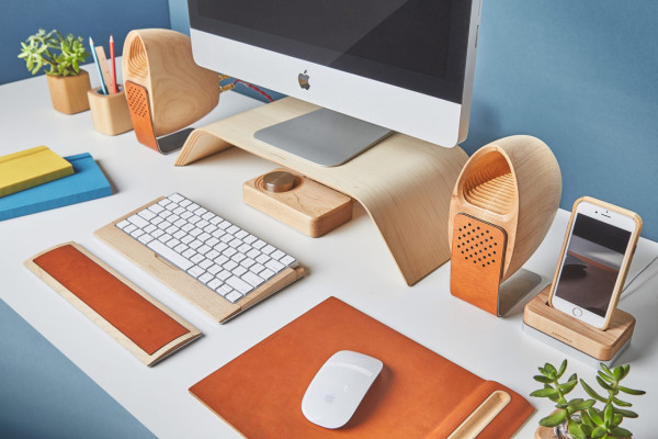 woodiness，loudspeaker box，decorate，tone quality，coarse，