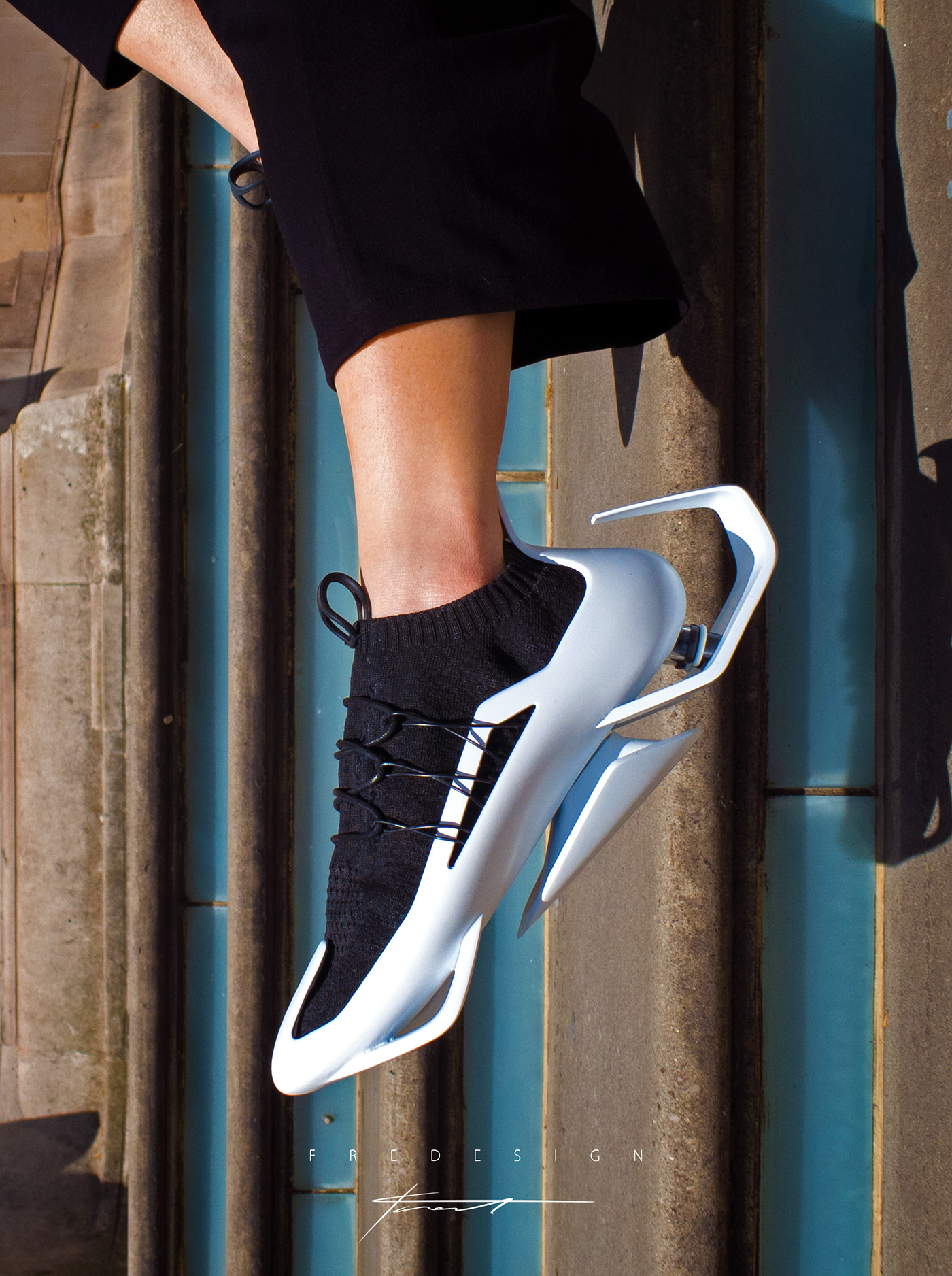 shoes，walk，run，