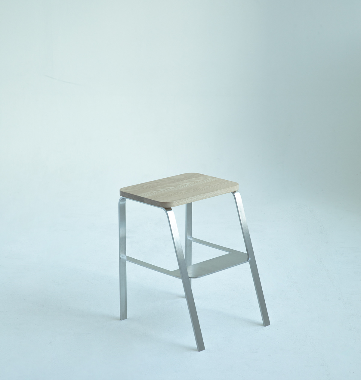 Table，chair，Dual purpose，to work in an office，