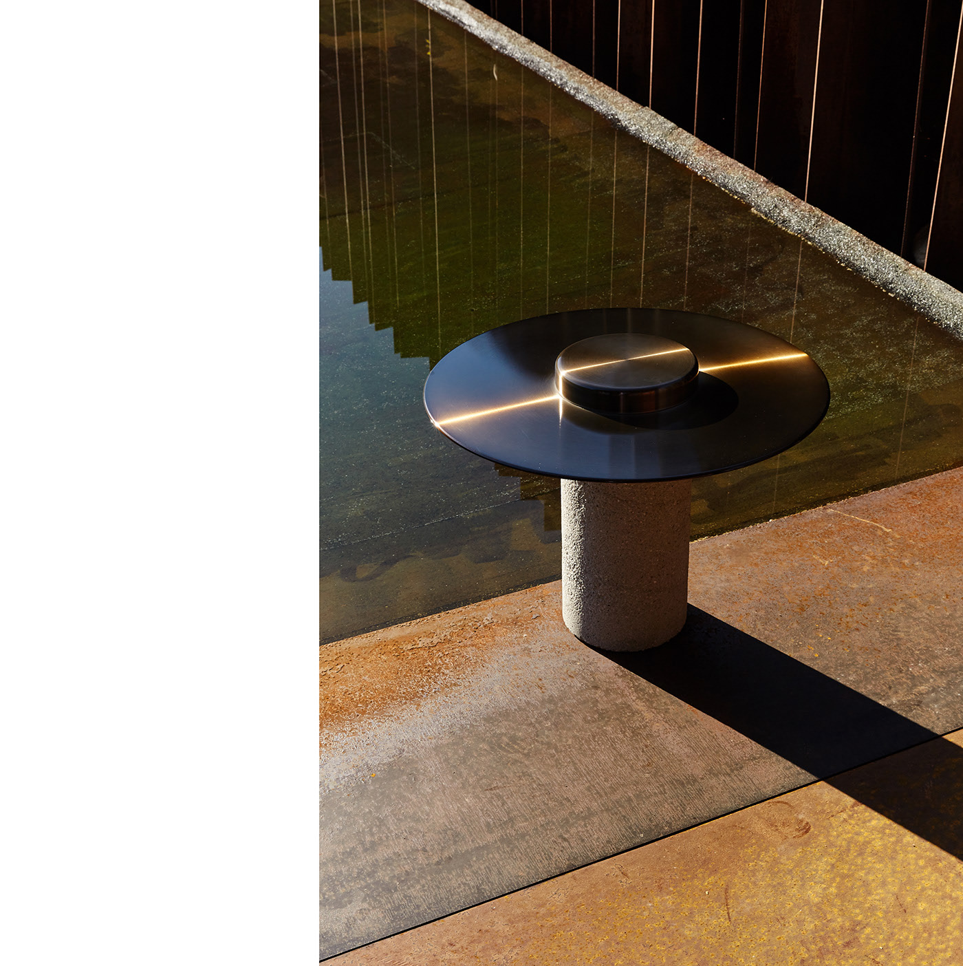 High foot table，tea table，circular，