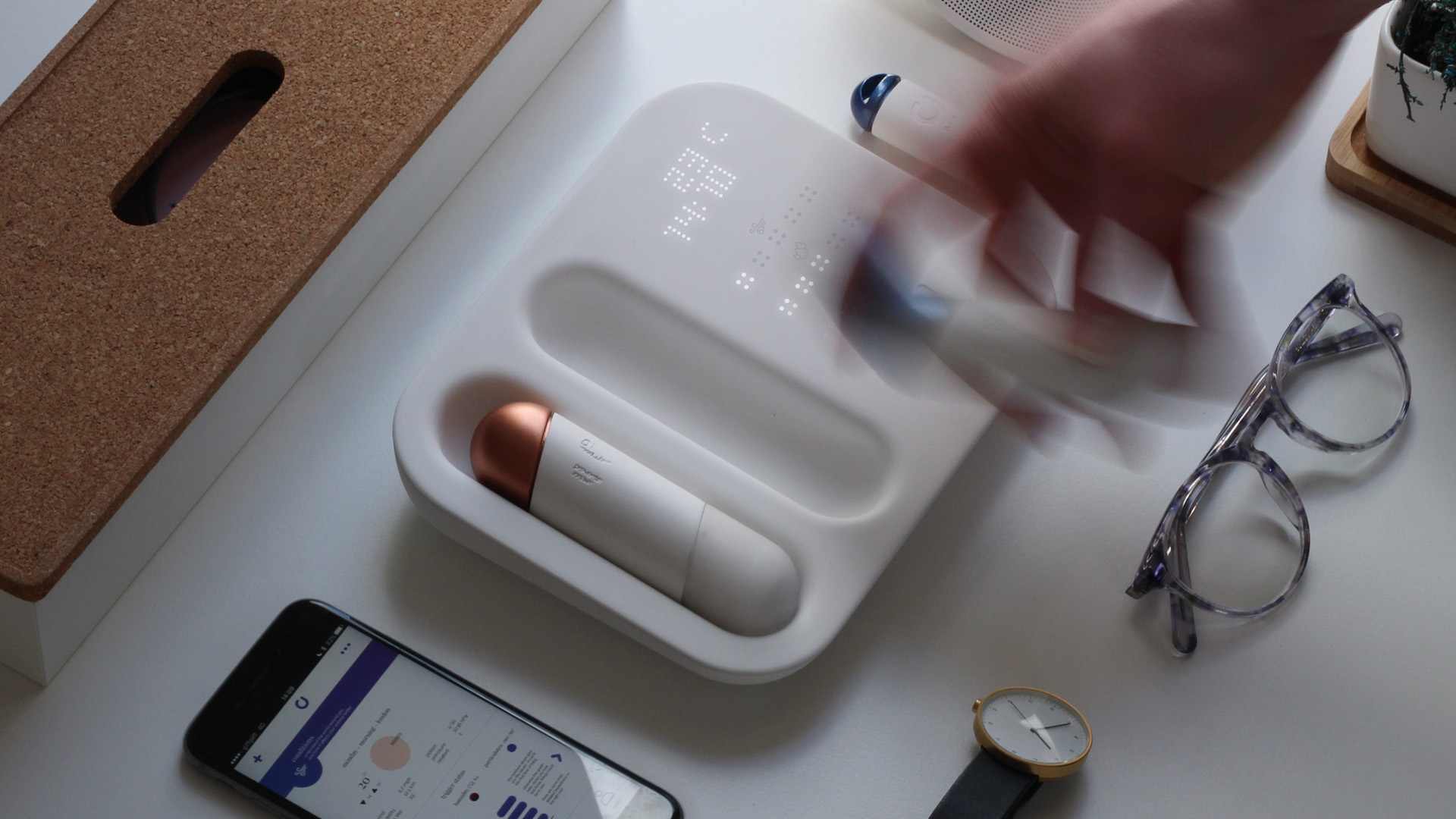 Aer asthma management system，Portable，beautiful，fashion，Medical assistance，