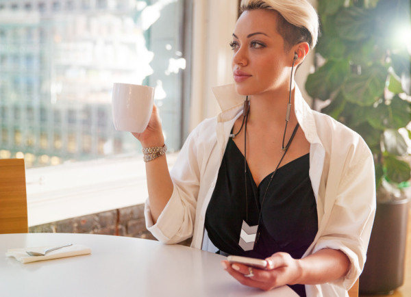 facilitate，golden，Receive，decorate，tinsel，