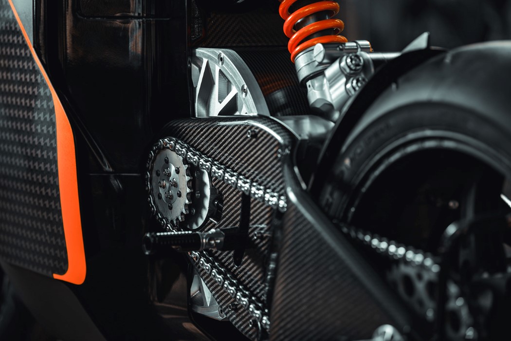 Sarolia，Electric vehicle，motorcycle，carbon fibre，CAFÉRACER，