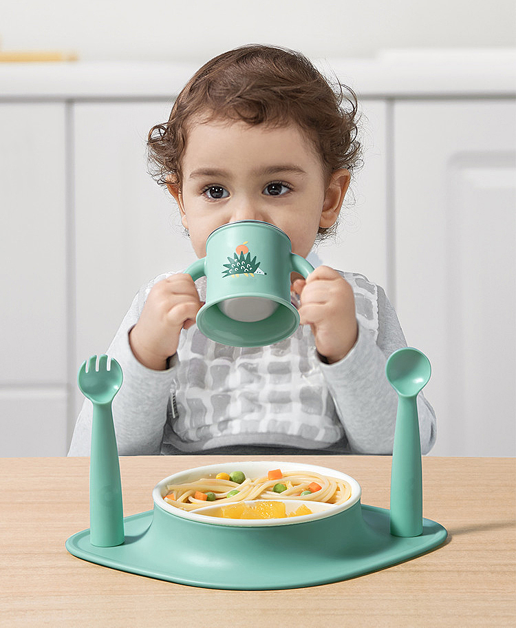 Children tableware，