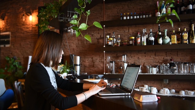 Low energy consumption，Intelligent electric appliance，Personal space，air cleaner，