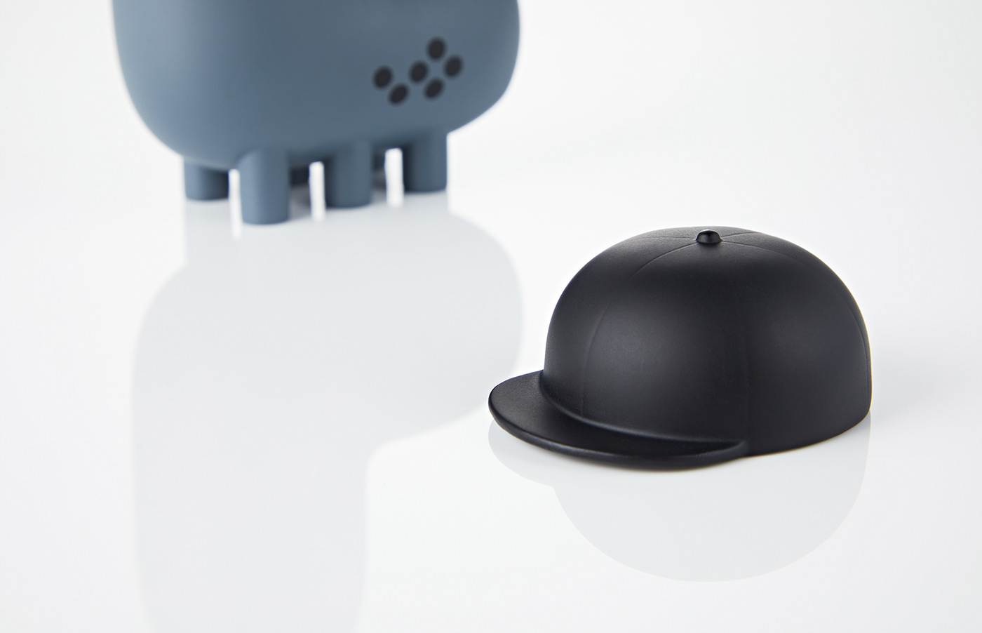 Twentycents，Sneaky，doll，product design，