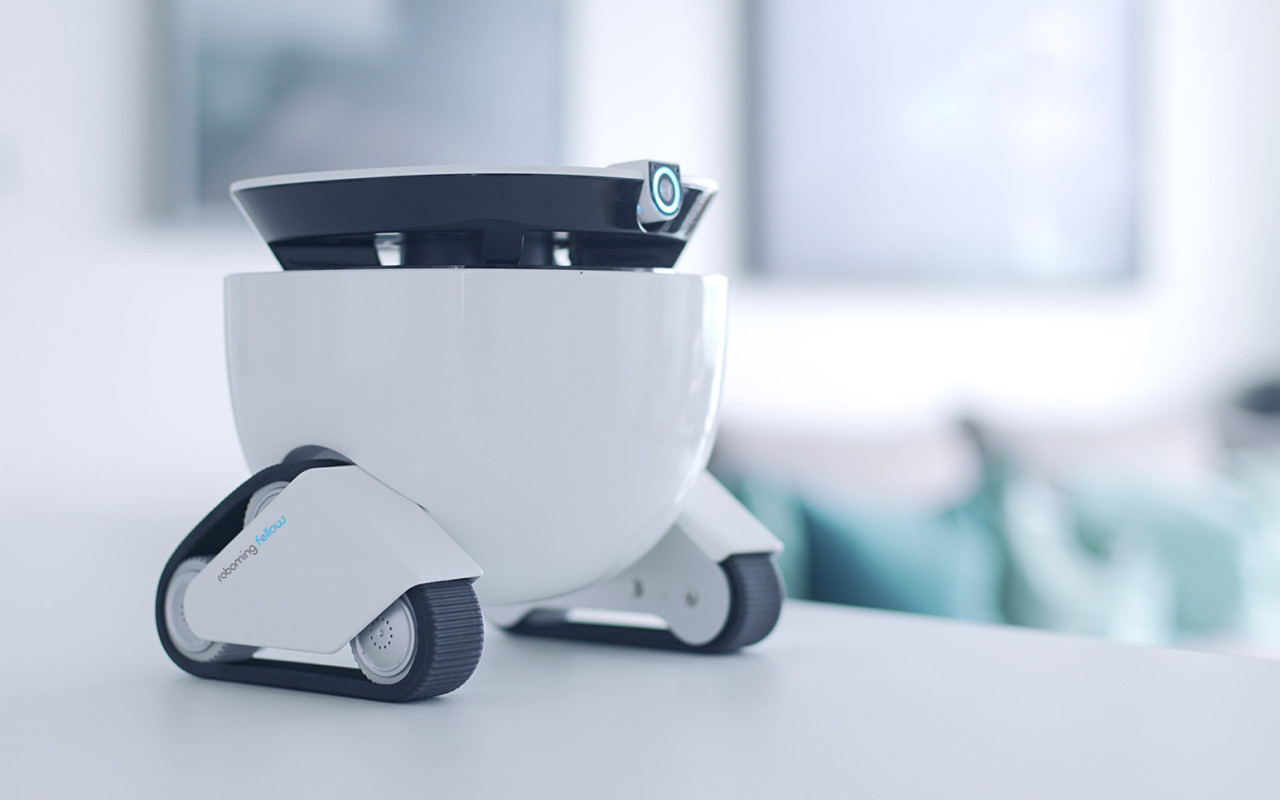 roboming，intelligence，robot，HD camera，