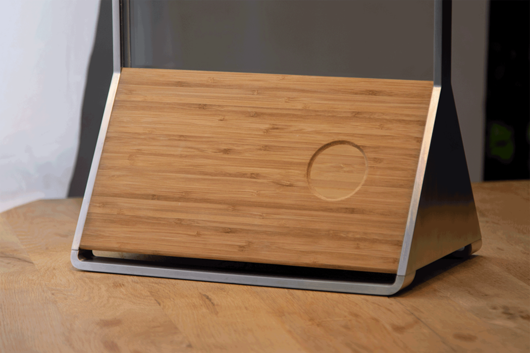 speaker，Prism like frame，Glass，