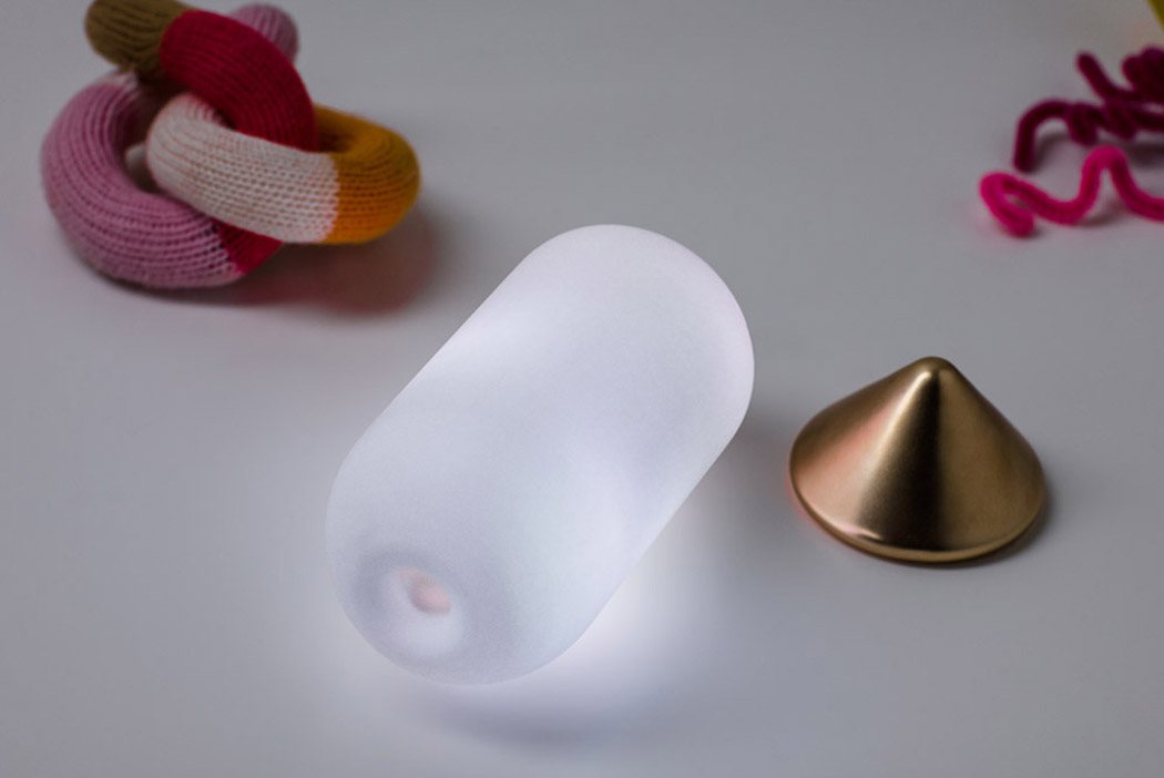 Night light，Action control，Simulated nature，Light change，