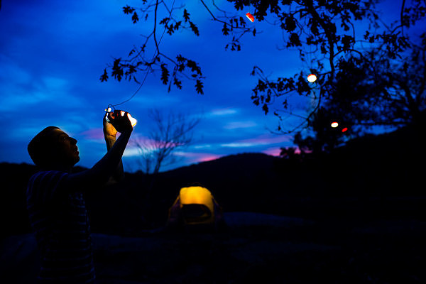 floodlight，outdoors，biolite，Power storage，facilitate，
