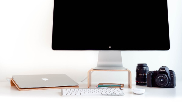 Computer stand，facilitate，cervical spondylopathy，parts，Apple Computer，