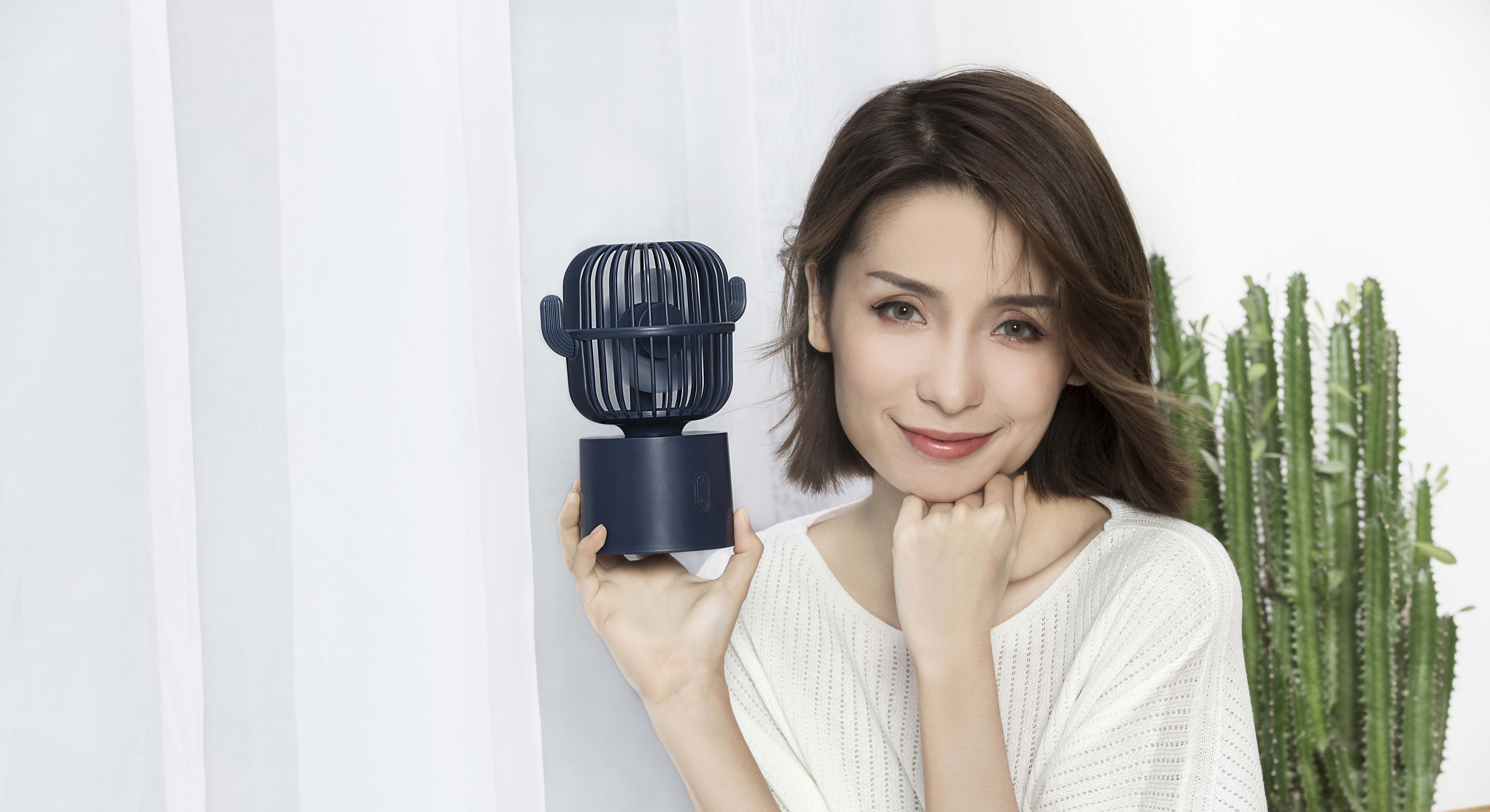 Cactus shaking head small fan，Small fan，Shaking head small fan，Intelligent hardware，gift，gift，Fan，Desktop small fan，
