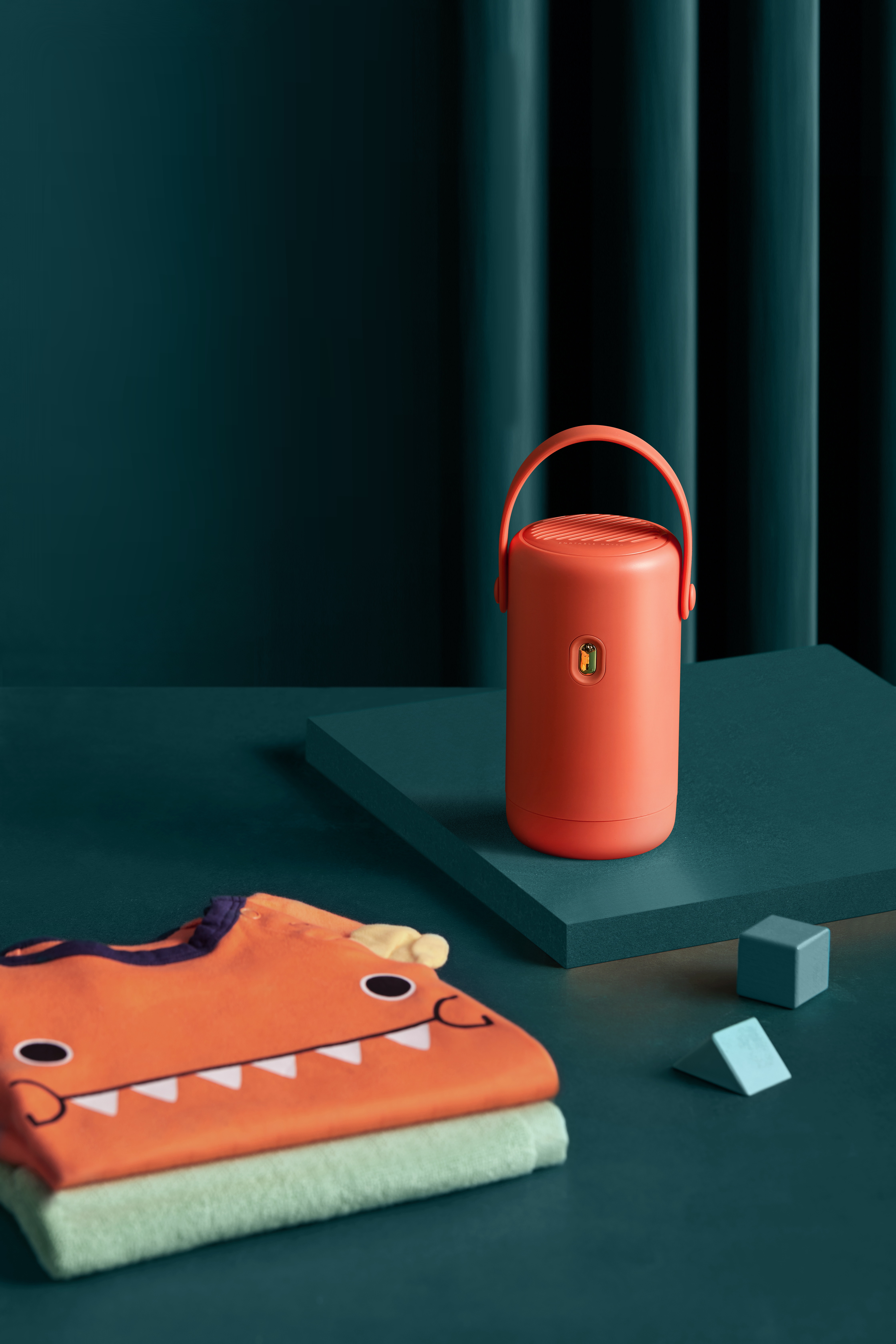 Clothes sterilization, drying, business trip，